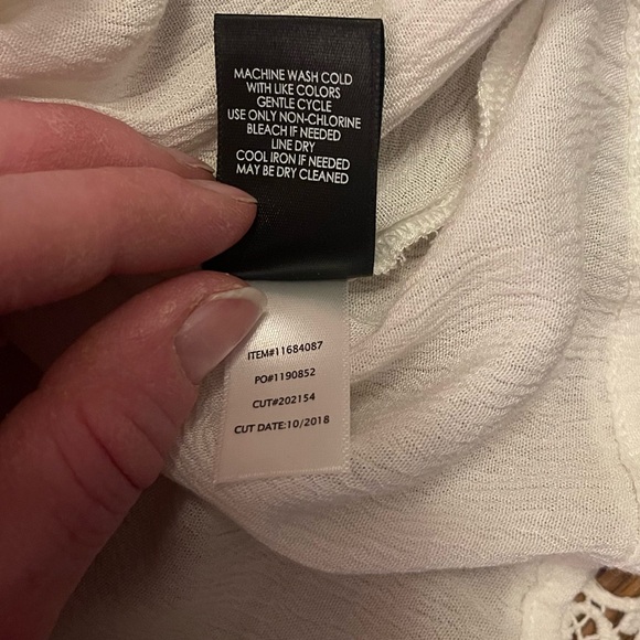 Women’s white babydoll with lace trim - Picture 9 of 10